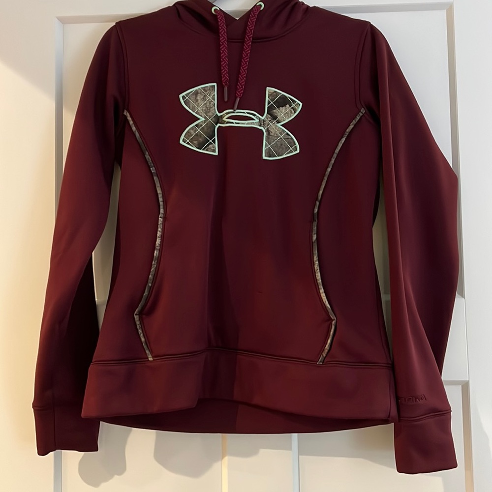 Under Armour Womens Hoodie - plum and camo